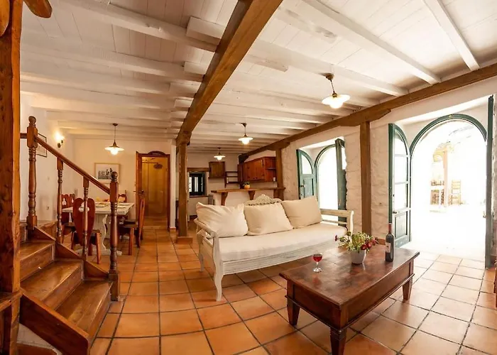 Tatil Evi Pano Rouga - Pontzos Traditional Stonehouse